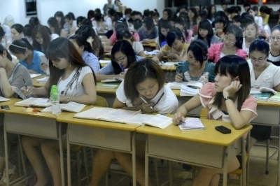 電子廠招聘信息：簡歷投遞的精準(zhǔn)導(dǎo)航