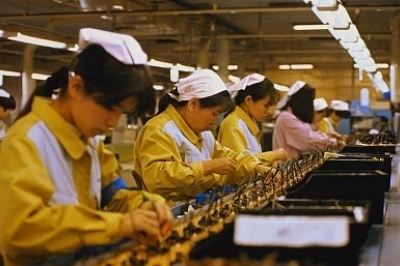 “電子廠(chǎng)招聘信息鋪天蓋地，為何留不住年輕人？背后秘密令人驚訝！”
